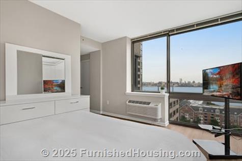 BLVD 475 - Hi-Rise - 475 Washington Blvd, Jersey City, NJ  07310 - LG - 7479711