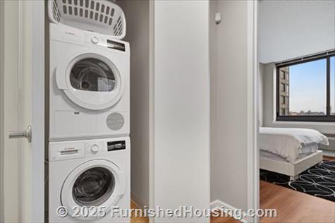 BLVD 475 - Hi-Rise - 475 Washington Blvd, Jersey City, NJ  07310 - LG - 7479718