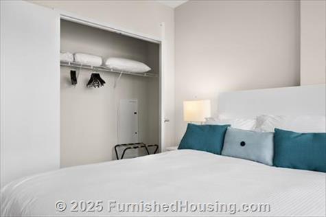 BLVD 475 - Hi-Rise - 475 Washington Blvd, Jersey City, NJ  07310 - LG - 7479802