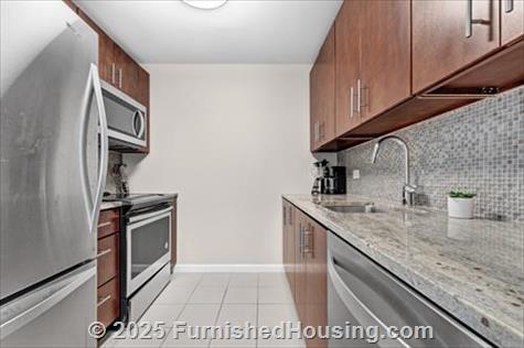 BLVD 475 - Hi-Rise - 475 Washington Blvd, Jersey City, NJ  07310 - LG - 7479820