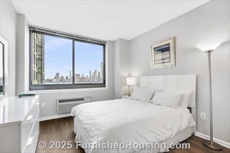 BLVD 475 - Hi-Rise - 475 Washington Blvd, Jersey City, NJ  07310 - LG - 7758217