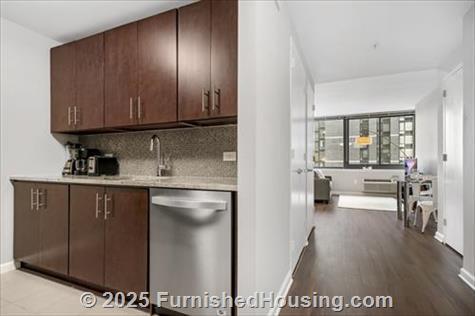BLVD 475 - Hi-Rise - 475 Washington Blvd, Jersey City, NJ  07310 - LG - 8531170