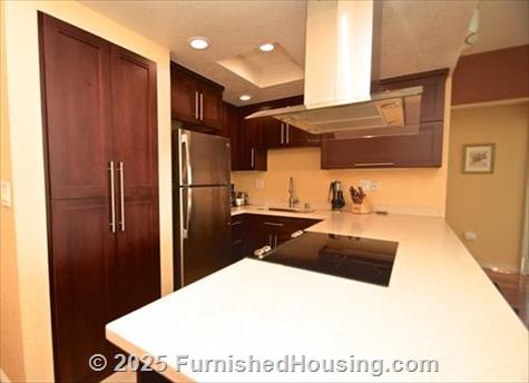 Bay Crest -  - 201 Harrison St., San Francisco, CA  94105 - LG - 5522001