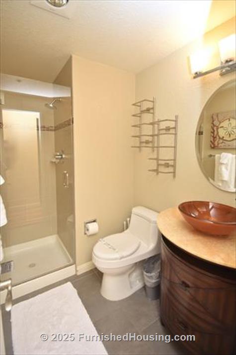 Bay Crest -  - 201 Harrison St., San Francisco, CA  94105 - LG - 5522005