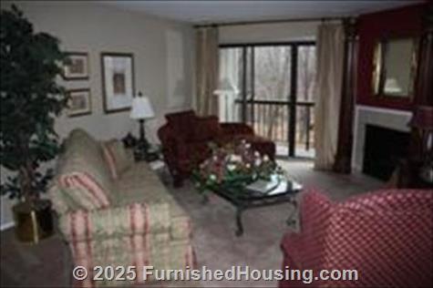 Beacon Hill Apartments - Townhouse - 2617 Beacon Hill Drive, Auburn Hills, MI  48326 - LG - 77693