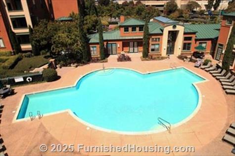 Bridgepointe - Low-Rise - 2201 Bridgepointe Pkwy, San Mateo, CA  94404 - LG - 3787342