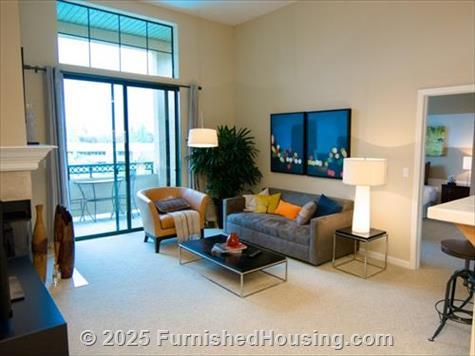Bridgepointe - Low-Rise - 2201 Bridgepointe Pkwy, San Mateo, CA  94404 - LG - 3787345