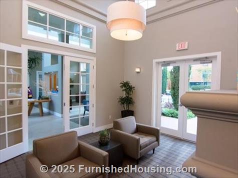 Bridgepointe - Low-Rise - 2201 Bridgepointe Pkwy, San Mateo, CA  94404 - LG - 3787349