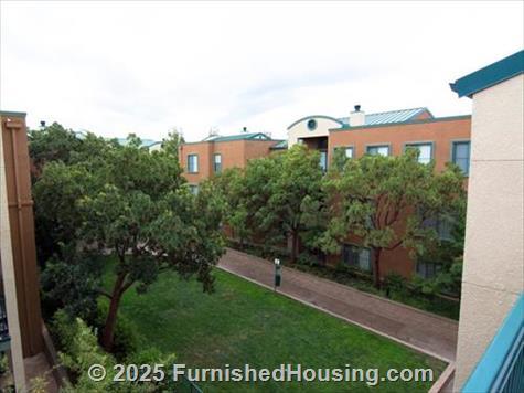 Bridgepointe - Low-Rise - 2201 Bridgepointe Pkwy, San Mateo, CA  94404 - LG - 3787351