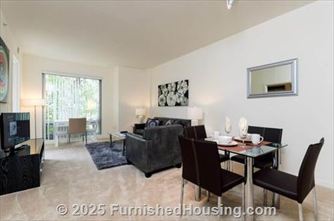 Bridgepointe - Low-Rise - 2201 Bridgepointe Pkwy, San Mateo, CA  94404 - LG - 4861641