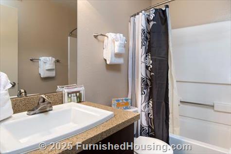 Bridges San Ramon - Walk Up - 450 Reflections Circle, San Ramon, CA  94583 - LG - 5607585