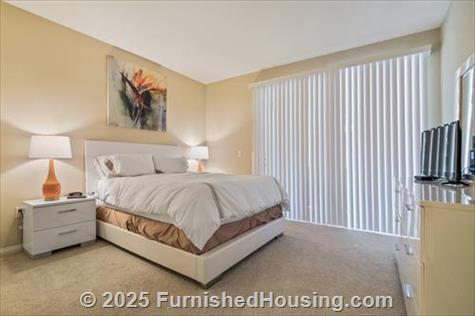 Cadiz Crescent Village - Low-Rise - 330 Crescent Village Cir, San Jose, CA  95134 - LG - 6115920