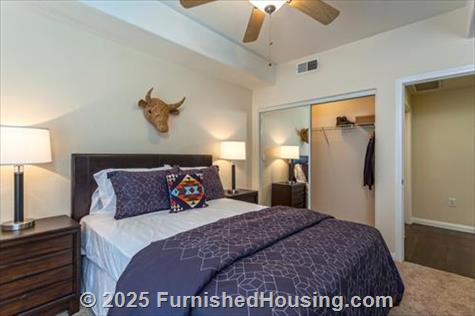 Camden Harbor View - Mid-Rise - 40 Cedar Walk, Long Beach, CA  90802 - LG - 4383664