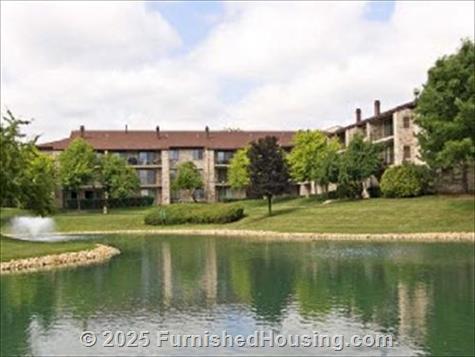 Central Park East - Townhouse - 1551 East Central Road, Arlington Heights, IL  60005 - LG - 84696