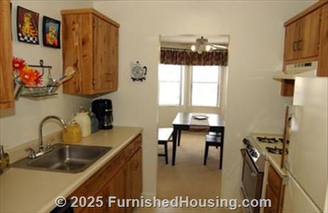 Churchill at Boulder Park - Walk Up - 24 Kessler Farm Drive, Nashua, NH  03063 - LG - 73936
