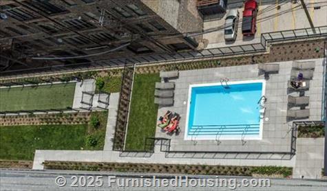 Circa 922 -  - 922 W Washington Blvd, Chicago, IL  60607 - LG - 4937195