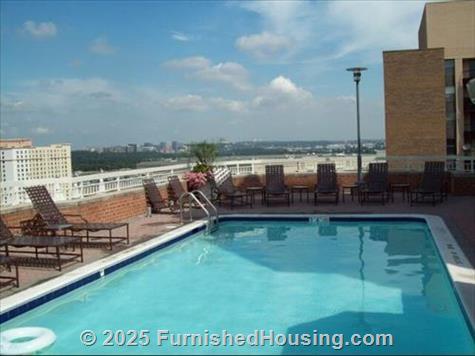 Cortland at Pentagon City - Hi-Rise - 1221 South Eads Street, Arlington, VA  22202 - LG - 4854386