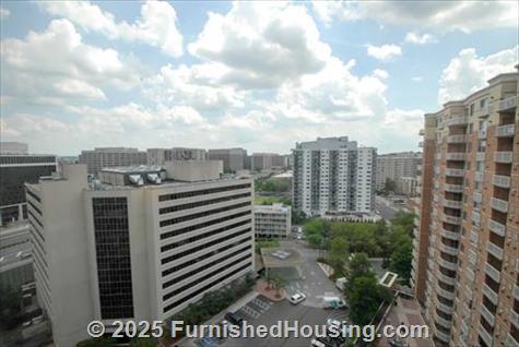 Cortland at Pentagon City - Hi-Rise - 1221 South Eads Street, Arlington, VA  22202 - LG - 4854408