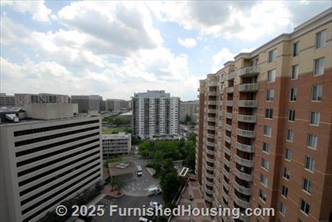 Cortland at Pentagon City - Hi-Rise - 1221 South Eads Street, Arlington, VA  22202 - LG - 4854409