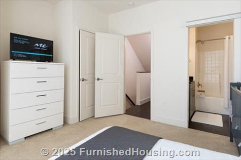 Domain - Low-Rise - 1 Vista Montana, San Jose, CA  95134 - LG - 5728291