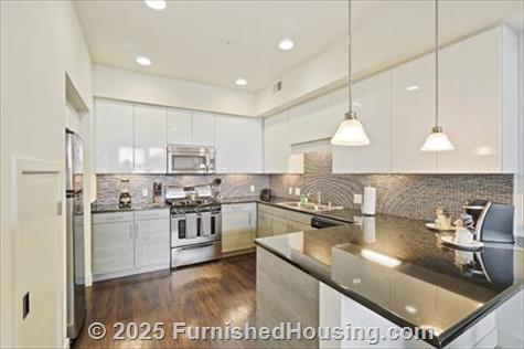 Domain - Low-Rise - 1 Vista Montana, San Jose, CA  95134 - LG - 6585310