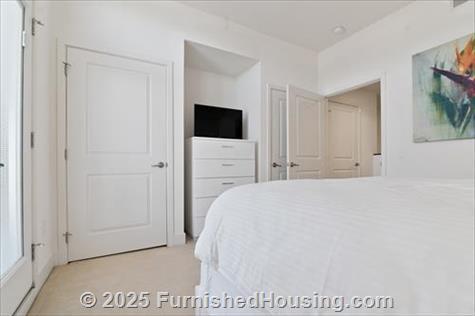 Domain - Low-Rise - 1 Vista Montana, San Jose, CA  95134 - LG - 6880151
