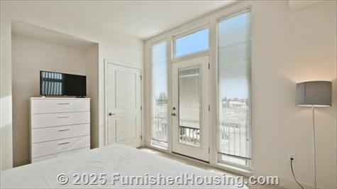 Domain - Low-Rise - 1 Vista Montana, San Jose, CA  95134 - LG - 7983039