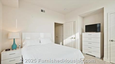 Domain - Low-Rise - 1 Vista Montana, San Jose, CA  95134 - LG - 7983040
