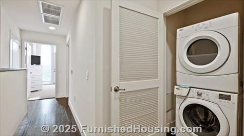 Domain - Low-Rise - 1 Vista Montana, San Jose, CA  95134 - LG - 7983050