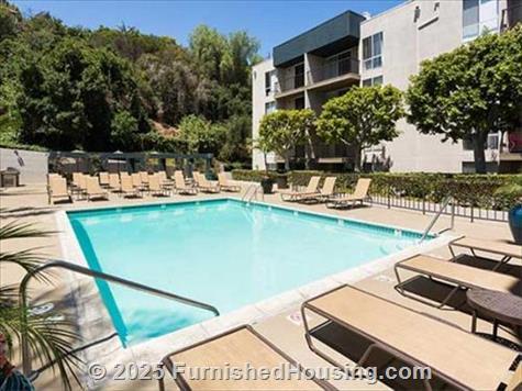 Eaves Los Feliz -  - 3100 Riverside Drive, Los Angeles, CA  90027 - LG - 4970365