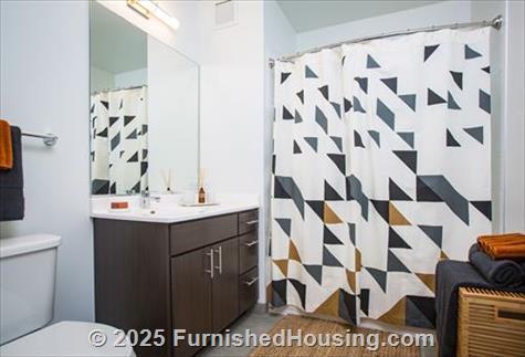Exhibit -  - 165 W. Superior Street, Chicago, IL  60654 - LG - 4921121