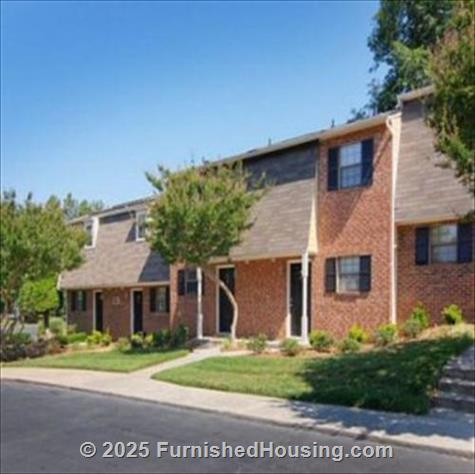 Foxcroft - Garden-Apt - 4612 Simsbury Rd, Charlotte, NC  28226 - LG - 64752