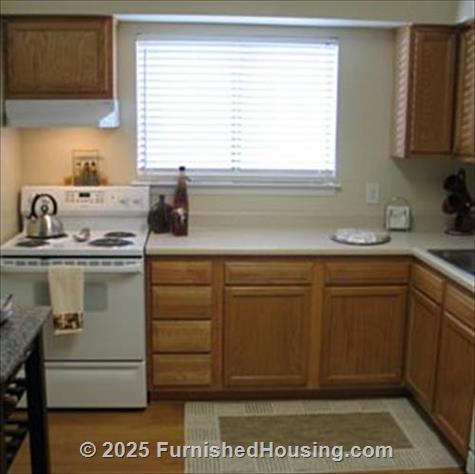 Foxcroft - Garden-Apt - 4612 Simsbury Rd, Charlotte, NC  28226 - LG - 64753