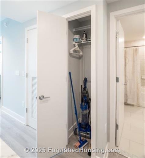 Gallery Bethesda II - Hi-Rise - 4850 Rugby Ave, Bethesda, MD  20814 - LG - 7136916