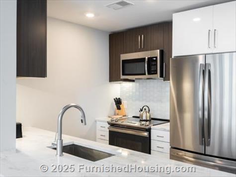 Gallery Bethesda II - Hi-Rise - 4850 Rugby Ave, Bethesda, MD  20814 - LG - 7351556