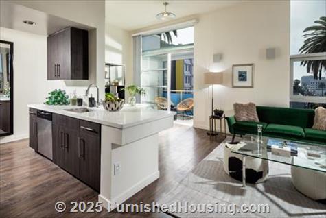 Gibson -  - 702 Arizona, Santa Monica, CA  90401 - LG - 3409329