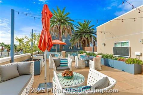 Gibson -  - 702 Arizona, Santa Monica, CA  90401 - LG - 4848677