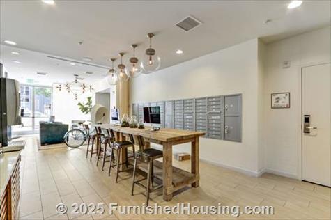 Gibson -  - 702 Arizona, Santa Monica, CA  90401 - LG - 4848679