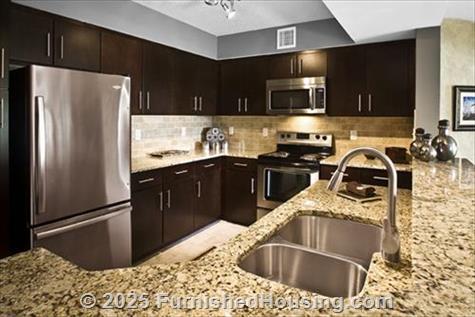 Grandview - Mid-Rise - 309 East Morehead Street, Charlotte, NC  28203 - LG - 609796