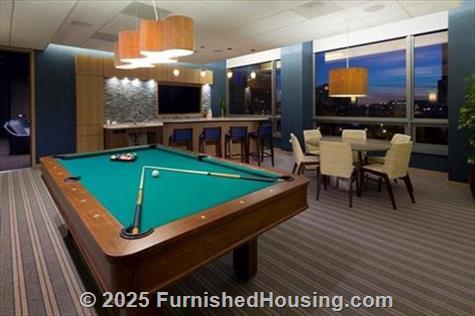 Hubbard Place -  - 360 W Hubbard St, chicago, IL  60654 - LG - 6235919