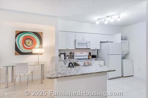 Intracoastal Yacht Club - Hi-Rise - 16950 N. Bay Road, Sunny Isles Beach, FL  33160 - LG - 6494812