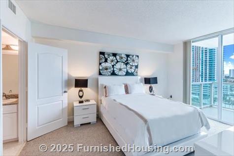 Intracoastal Yacht Club - Hi-Rise - 16950 N. Bay Road, Sunny Isles Beach, FL  33160 - LG - 6494827