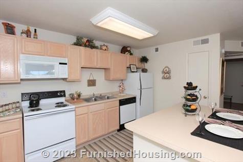La Ventana -  - 12200 Academy Road NE, Albuquerque, NM  87111 - LG - 232823