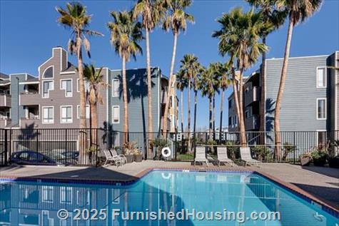 Lakeshore Landing - Low-Rise - 2721 South Norfolk Street, San Mateo, CA  94403 - LG - 5851143