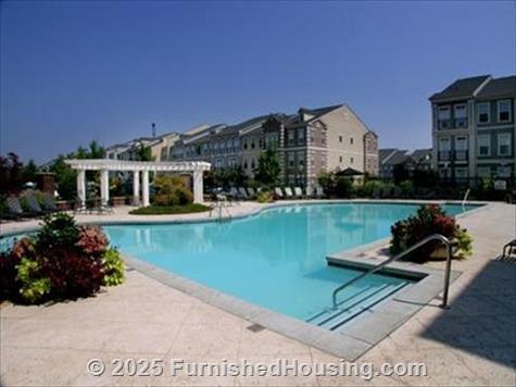Lakeside at Milton Park - Garden-Apt - Cicero Drive, Alpharetta, GA  30022 - LG - 84769