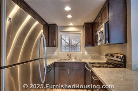 Larkspur Courts - Garden-Apt - Old Quarry Road S., Larkspur, CA  94939 - LG - 5036579