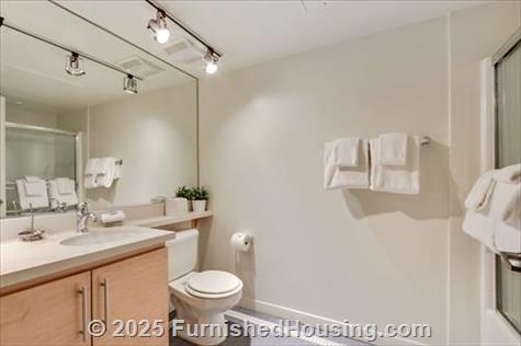 Living At Santa Monica -  - 1450 5th Street, Santa Monica, CA  90401 - LG - 4839408
