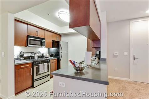 Living At Santa Monica -  - 1450 5th Street, Santa Monica, CA  90401 - LG - 4839410
