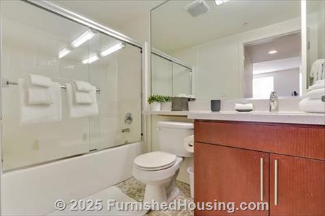 Living At Santa Monica -  - 1450 5th Street, Santa Monica, CA  90401 - LG - 4839415