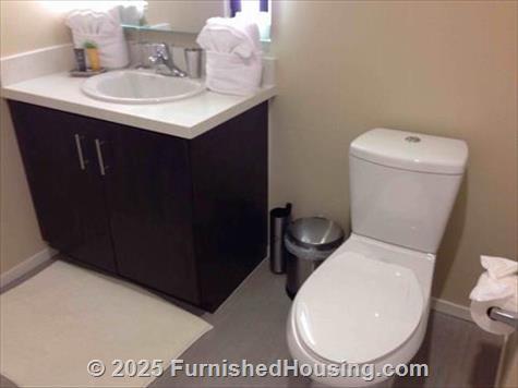 MB360 II - Mid-Rise - 701 China Basin, San Francisco, CA  94158 - LG - 3885055